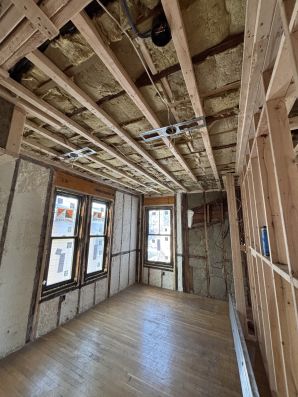 Spray Foam Insulation in Worcester, MA (4)